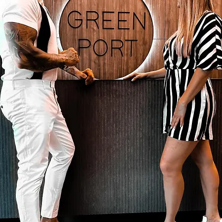 Port Pink&blue Podczele - 404 Golden Wings * Kołobrzeg