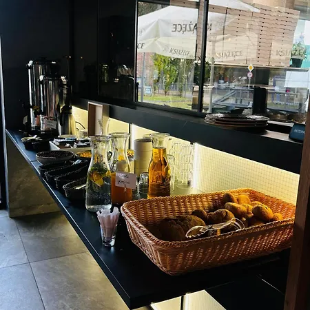 Port Pink&blue Podczele - 404 Golden Wings *